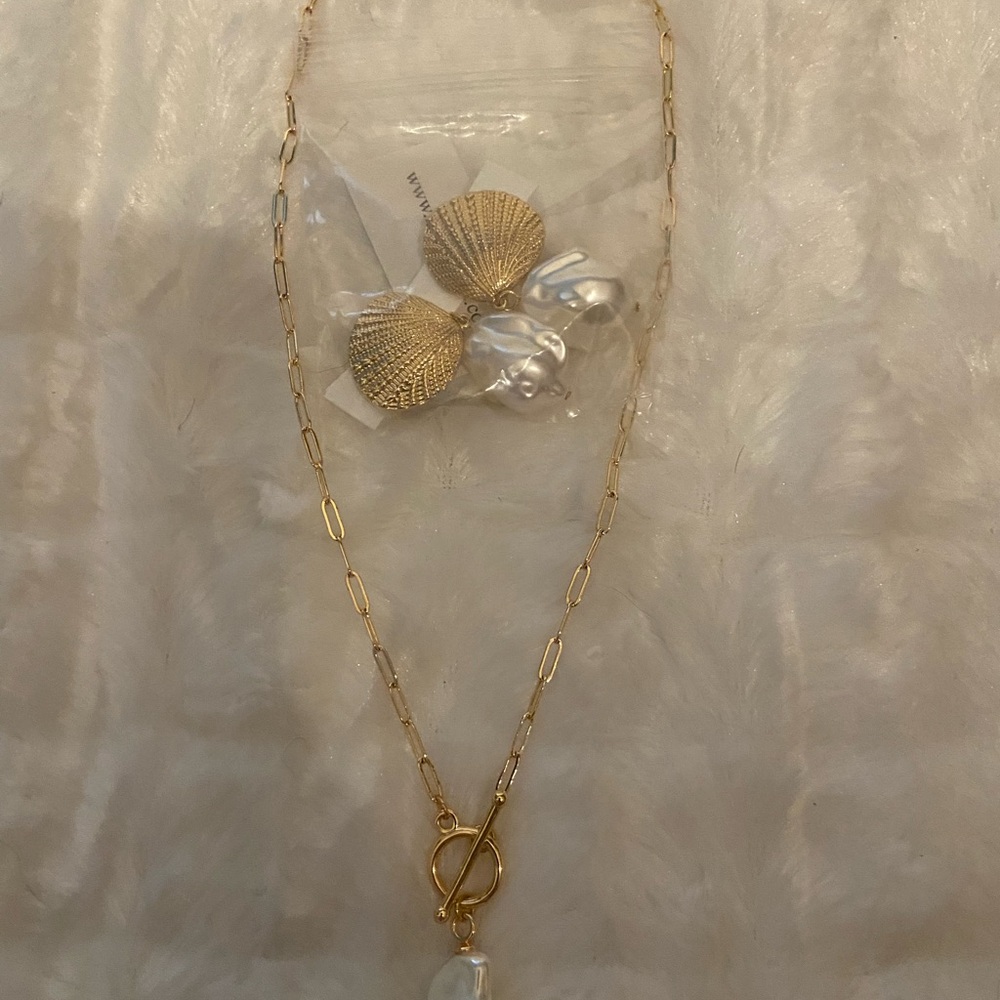 Gold and White pearl  Necklace and earring set